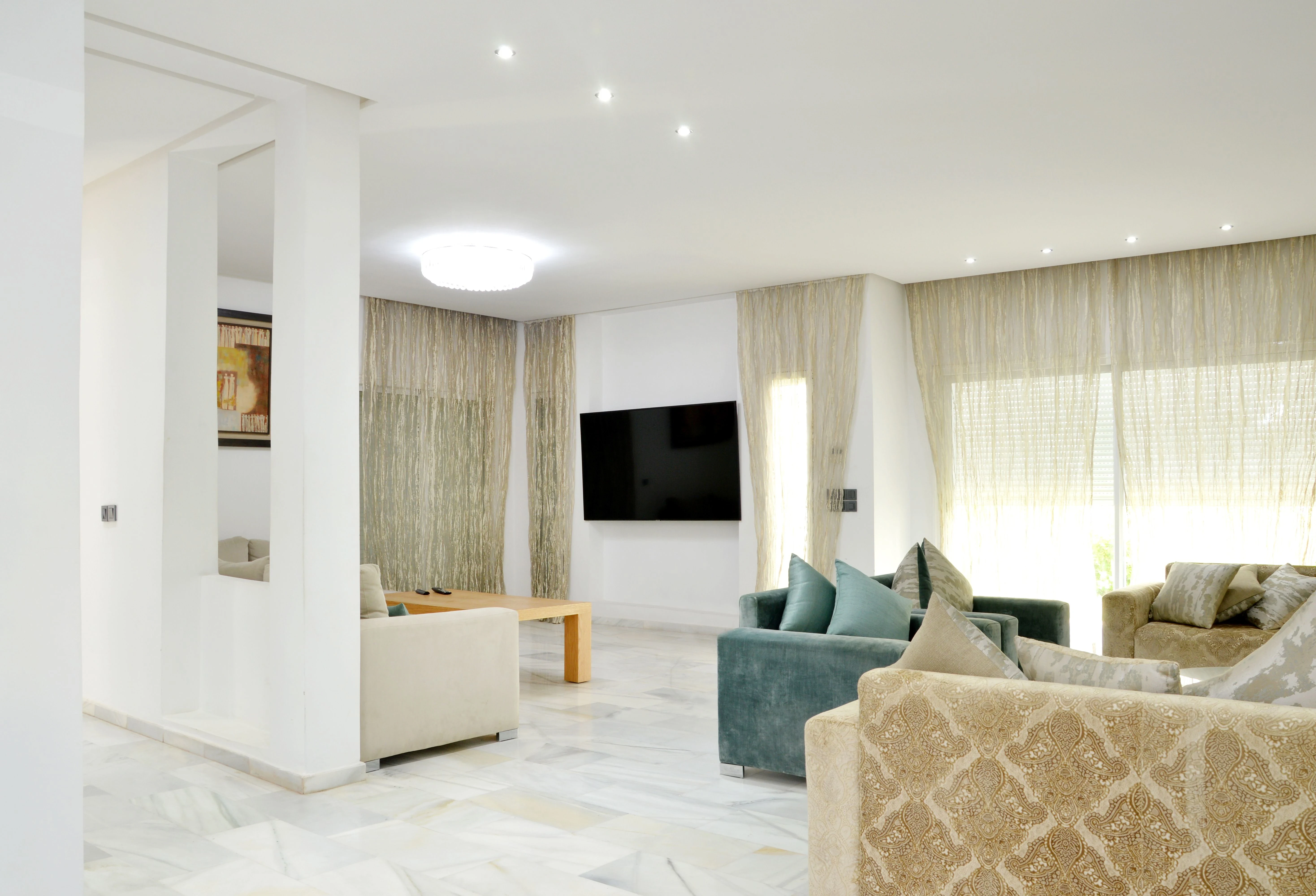 Home interior cleaning project